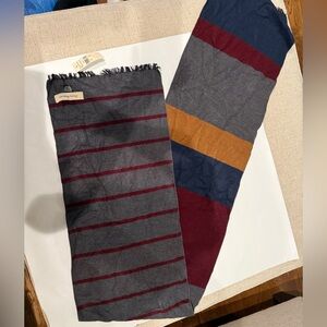 Tommy Bahama Gray and Burgundy Silk Unisex Scarf Reversible